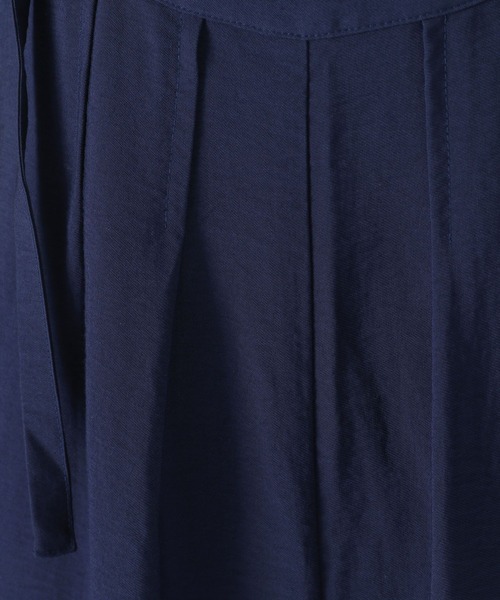 niko and...（ニコアンド）の「リラックスワイドサロペット（サロペット/オーバーオール・レディース・ブラック/ネイビー/カーキ・MEDIUM/LARGE）」の13枚目の写真