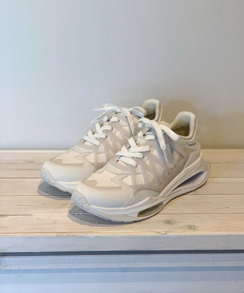 ASH(アッシュ)の「【FUTURA200】ハイテクローカットスニーカー(スニーカー・レディース・ホワイト/ブラック/マルチ・35/38/39/36/37)」の15枚目の写真