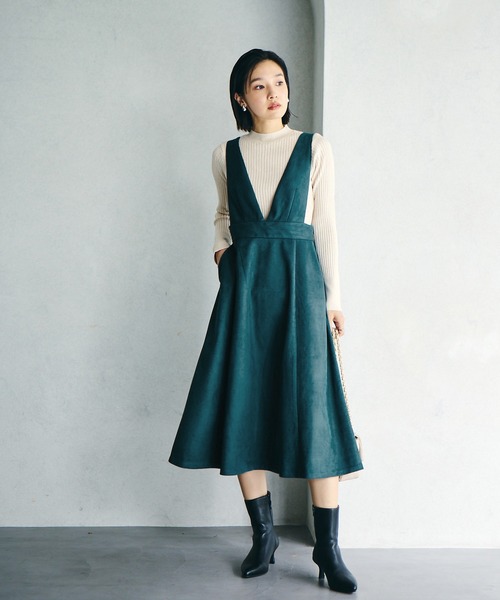 VIS（ビス）の「【洗える】ベロアタッチフレアジャンパースカート【sustainable】（ジャンパースカート・レディース・チャコールグレー/グリーン/ワイン・M/S）」の20枚目の写真