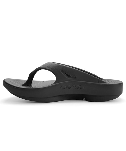 OOFOS(ウーフォス)の「【MEN】OOFOS OOriginal(サンダル・メンズ・サンドベージュ/グレー/ブラック/グリーン・27/26/28)」の9枚目の写真