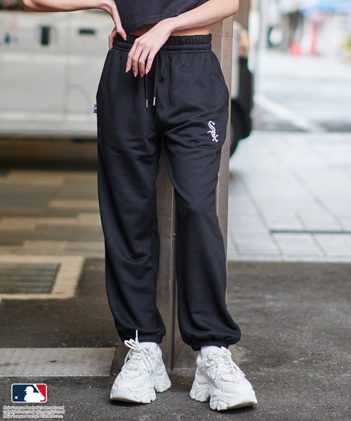 MLB（メジャーリーグベースボール）の「【MLB/メジャーリーグベースボール】別注ワンポイントロゴスウェットパンツ/ユニセックス対応（スウェットパンツ・レディース・ホワイト/ブラック/グリーン/ブルー/ネイビー/オートミール/グレー系その他・M/L）」の20枚目の写真