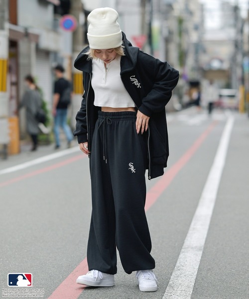 MLB（メジャーリーグベースボール）の「【MLB/メジャーリーグベースボール】別注ワンポイントロゴスウェットパンツ/ユニセックス対応（スウェットパンツ・レディース・ホワイト/ブラック/グリーン/ブルー/ネイビー/オートミール/グレー系その他・M/L）」の11枚目の写真