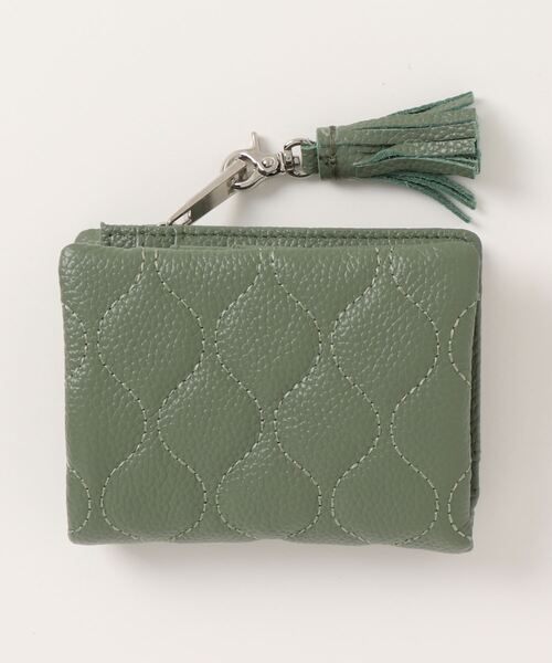 Beau're（ヴュレ）の「BEAURE｜牛革キルティング 2つ折り財布（財布・レディース・ブラック/ピンク/グリーン/ベージュ/イエロー/グリーン系その他/オレンジ・フリー）」の4枚目の写真