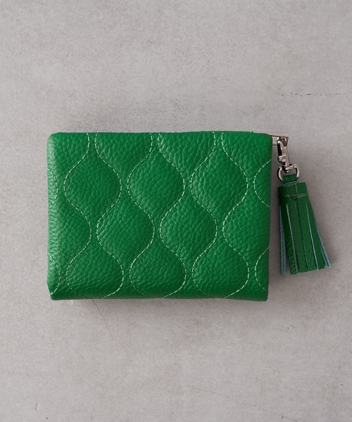 Beau're（ヴュレ）の「BEAURE｜牛革キルティング 2つ折り財布（財布・レディース・ブラック/ピンク/グリーン/ベージュ/イエロー/グリーン系その他/オレンジ・フリー）」の12枚目の写真