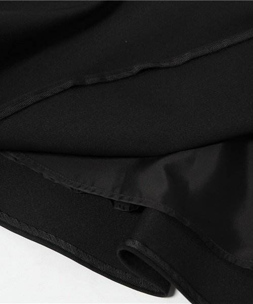 BEAUTY&YOUTH UNITED ARROWS（ビューティーアンドユースユナイテッドアローズ）の「BYSF ぺプラムミニスカート ◆（スカート・レディース・ブラック/ロイヤルブルー・SMALL/MEDIUM）」の7枚目の写真