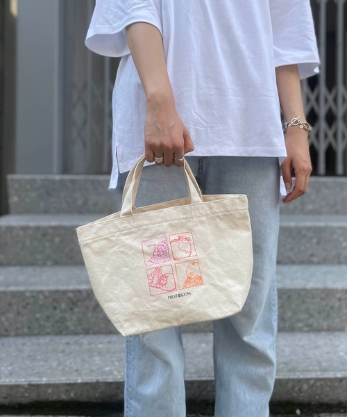 ONE DAY KMC (ワンデイケーエムシー)の「FRUIT OF THE LOOM/ FFGS SOUVENIR MINI TOTE BAG A / 70076200(トートバッグ・レディース・グリーン/マスタード/ネイビー/ブルー/パープル/ミント/レッド系その他・ONESIZE)」の1枚目の写真