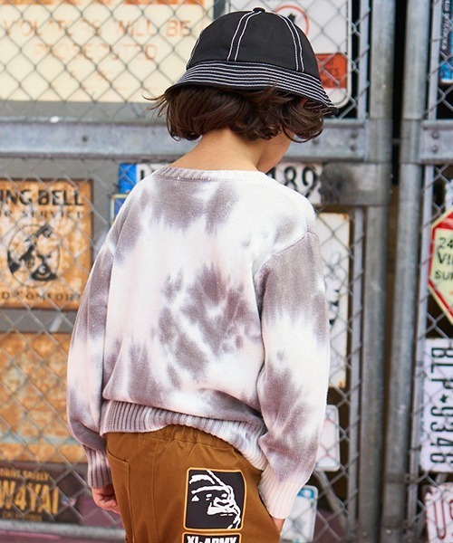 XLARGE KIDS（エクストララージキッズ）の「タイダイニットプルオーバー（ニット/セーター・キッズ・ライトグリーン/ライトブルー/ライトグレー・110cm/130cm/90cm/100cm/120cm/140cm）」の15枚目の写真