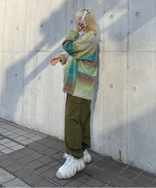 sedacle（セダクル）の「グラデーションニットカーディガン（カーディガン/ボレロ・メンズ・ブラック系/グリーン系/パープル系・FREE）」の10枚目の写真