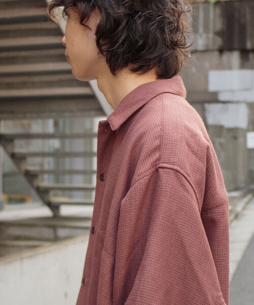 GLOSTER（グロスター）の「【GLOSTER/グロスター】パナマツイードミリタリービッグシャツ ドロップショルダー（シャツ/ブラウス・メンズ・キナリ/ブラウン/ブラック・S/M/L）」の5枚目の写真