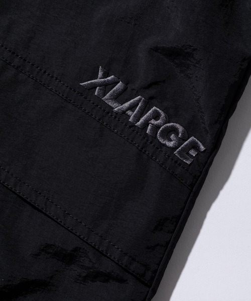 【セール】TWO TONE NYLON HOODED JACKET（ナイロンジャケット）｜XLARGE（エクストララージ）