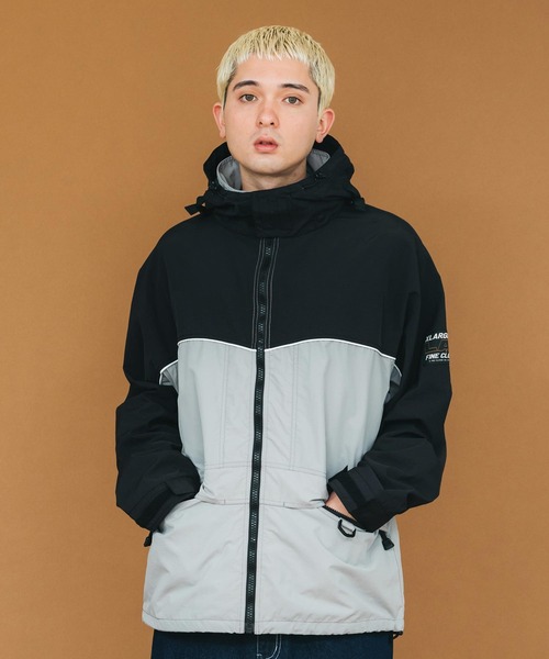 【セール】TWO TONE NYLON HOODED JACKET（ナイロンジャケット）｜XLARGE（エクストララージ）