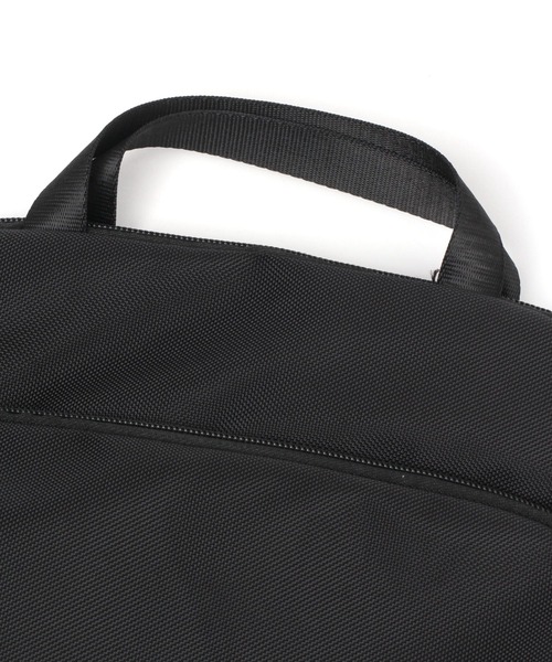 GLOBAL WORK(グローバルワーク)の「スマートアクセスPCケース/182183(クラッチバッグ・メンズ・ブラック・FREE)」の3枚目の写真