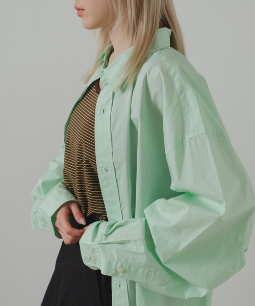 WHIMSIC(ウィムジック)の「【UNISEX/新色追加】ポプリンオーバーサイズシャツ(シャツ/ブラウス・メンズ・ブルー/グリーン/ピンク/グリーン系その他/ブルー系その他2/サックスブルー・FREE)」の13枚目の写真