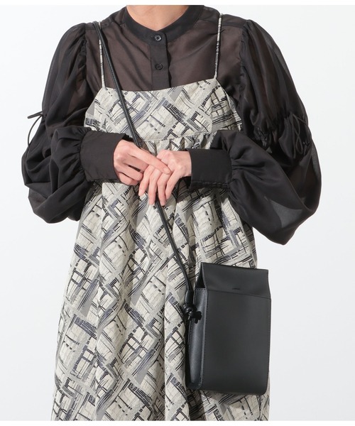 Settimissimo(セッティミッシモ)の「スクエアーミニマルショルダーバッグ(ショルダーバッグ・レディース・ブラック/オフホワイト/ベージュ・FREE)」の8枚目の写真