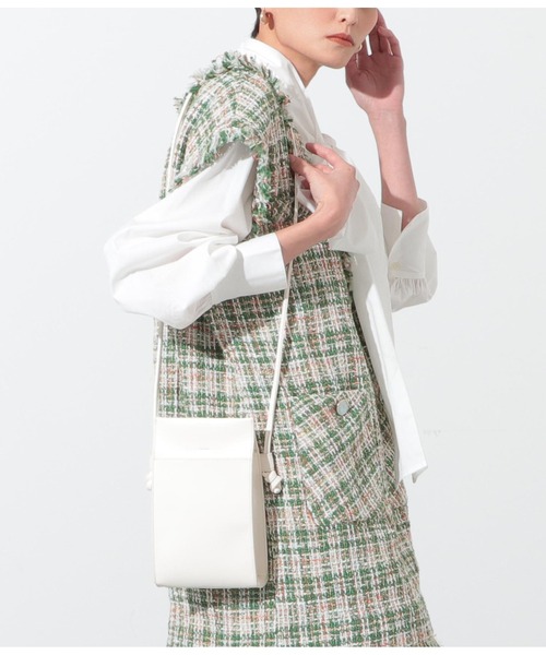 Settimissimo(セッティミッシモ)の「スクエアーミニマルショルダーバッグ(ショルダーバッグ・レディース・ブラック/オフホワイト/ベージュ・FREE)」の5枚目の写真