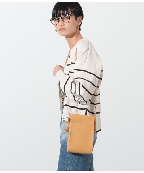 Settimissimo(セッティミッシモ)の「スクエアーミニマルショルダーバッグ(ショルダーバッグ・レディース・ブラック/オフホワイト/ベージュ・FREE)」の14枚目の写真