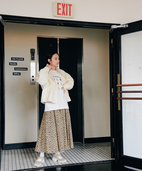 niko and...(ニコアンド)の「ドライタックフレアスカート(スカート・レディース・ホワイト/グリーン/ベージュ/ネイビー・LARGE/MEDIUM)」の14枚目の写真