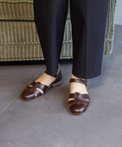 ing（イング）の「【WEB限定】セパレートストラップパンプス（サンダル・レディース・ホワイト/シルバー/ブラック/ダークブラウン・22.5cm/23cm/23.5cm/24.5cm/24cm）」の22枚目の写真