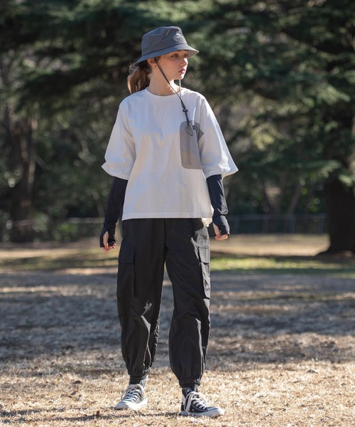 OUTDOOR PRODUCTS（アウトドアプロダクツ）の「USAコットン　ポケット付き  ビッグシルエット　ワンポイントブランドロゴ　Tシャツ（Tシャツ/カットソー・レディース・ホワイト/ベージュ/ブラック・FREE）」の13枚目の写真