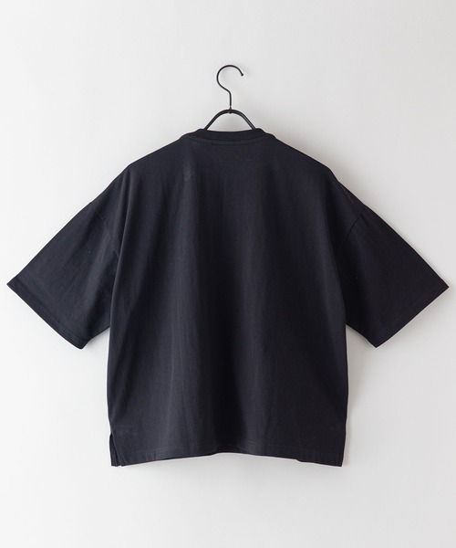 OUTDOOR PRODUCTS（アウトドアプロダクツ）の「USAコットン　ポケット付き  ビッグシルエット　ワンポイントブランドロゴ　Tシャツ（Tシャツ/カットソー・レディース・ホワイト/ベージュ/ブラック・FREE）」の6枚目の写真