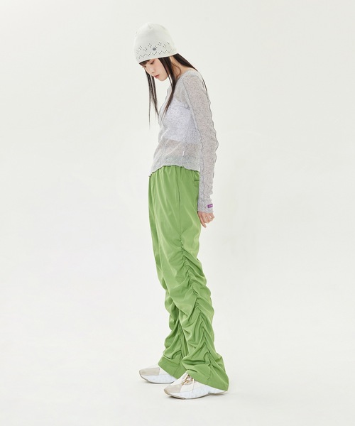 TARGETTO(ターゲット)の「【TARGETTO 】カット アウト シースルー ロング スリーブ Tシャツ / CUT OUT SEE THROUGH LONG SLEEVE TEE SHIRT(Tシャツ/カットソー・レディース・ライトグレー/ブラック・FREE)」の8枚目の写真