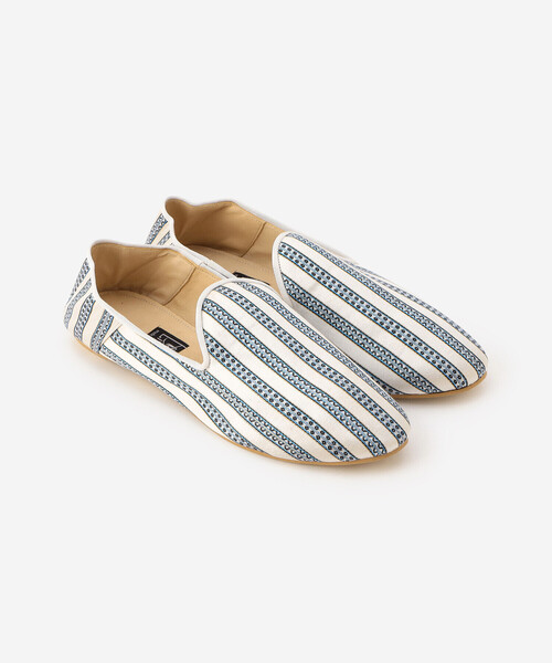 Bshop(ビショップ)の「LIWAN | サテンバブーシュ WOMEN(その他シューズ・レディース・ホワイト系その他/ブルー系その他・36/37/38)」の10枚目の写真
