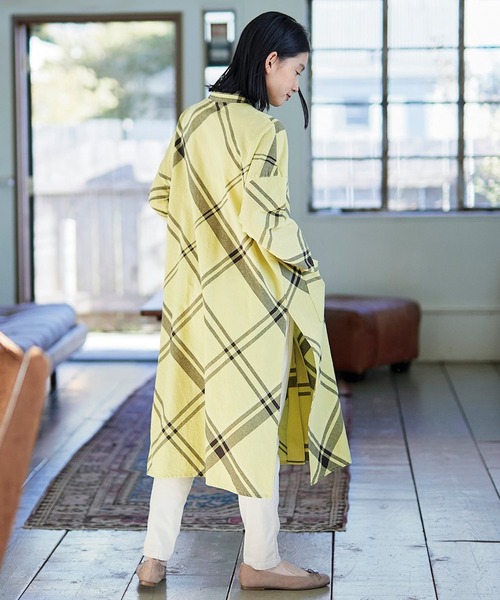 Sunny clouds(サニークラウズ)の「サニークラウズ ドデカいチェックの切り込みチュニック〈レディース〉(チュニック・レディース・イエロー・MEDIUM/LARGE/X-LARGE/XX-LARGE/NM)」の6枚目の写真