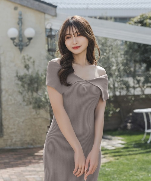 Julia Boutique(ジュリアブティック)の「デコルテオープンノースリーブマーメイドニットワンピース/23062(ワンピース・レディース・グレイッシュブルー/ピンク/グレー系・ONE)」の8枚目の写真