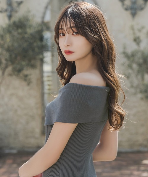 Julia Boutique(ジュリアブティック)の「デコルテオープンノースリーブマーメイドニットワンピース/23062(ワンピース・レディース・グレイッシュブルー/ピンク/グレー系・ONE)」の10枚目の写真