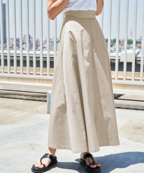 Auntie Rosa Holiday（アンティローザホリデー）の「ハイウエストフレアスカート（スカート・レディース・ブラック/ベージュ/ライトベージュ/カーキ・マルチサイズ）」の3枚目の写真