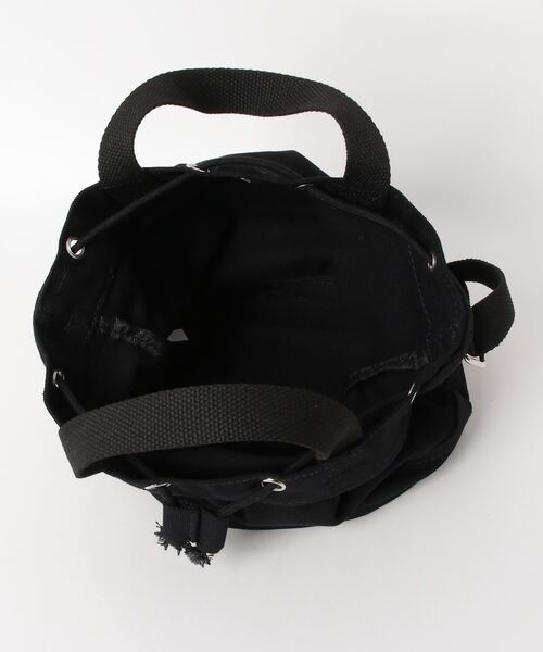 Auntie Rosa Holiday(アンティローザホリデー)の「キャンバスキンチャクバッグ(ショルダーバッグ・レディース・アイボリー/ブラック・FREE)」の5枚目の写真