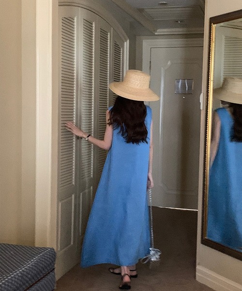 バック深Vカットノースリーブワンピース（ワンピース）｜leune