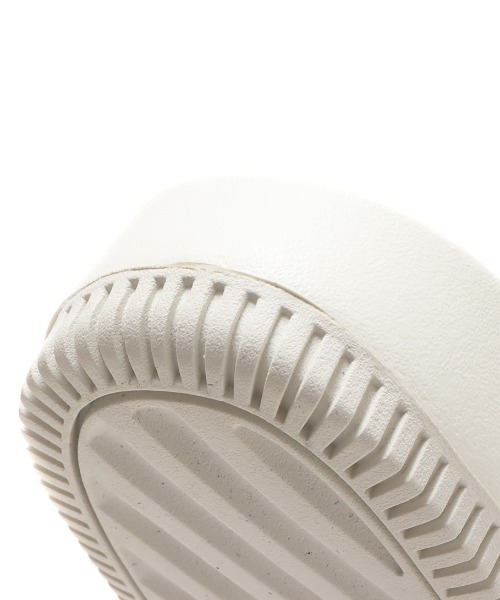 NIKE（ナイキ）の「NIKE WOMENS CALM SLIDE / ナイキ ウィメンズ カーム スライド 【SP】（サンダル・レディース・ホワイト/ベージュ/ブラック/ブルー・22.0cm/23.0cm/24.0cm/25.0cm）」の20枚目の写真