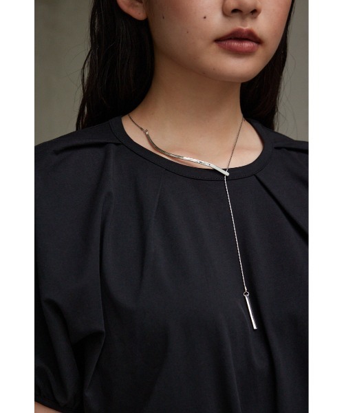 AZUL by moussy（アズールバイマウジー）の「スクエアメタルバーコンビネックレス（ネックレス・レディース・シルバー/ゴールド系その他・FREE）」の2枚目の写真