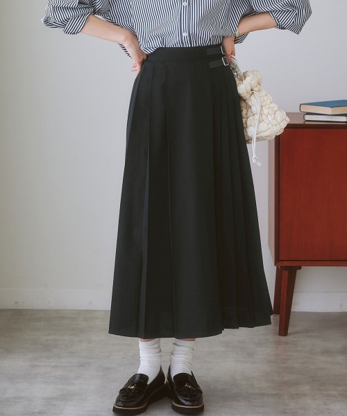 nissen(ニッセン)の「脇プリーツAラインロング丈スカート(スカート・レディース・ブラック/イエロー系/ブルー系・L/LL/M/S)」の2枚目の写真