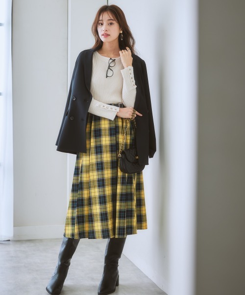 nissen(ニッセン)の「脇プリーツAラインロング丈スカート(スカート・レディース・ブラック/イエロー系/ブルー系・L/LL/M/S)」の8枚目の写真