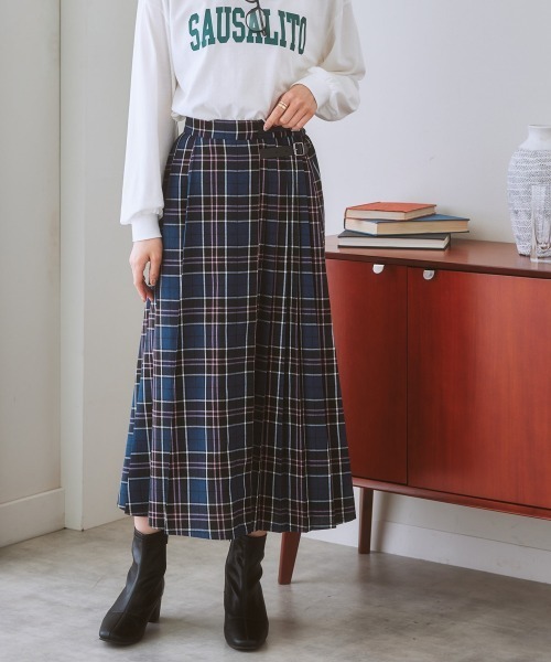 nissen(ニッセン)の「脇プリーツAラインロング丈スカート(スカート・レディース・ブラック/イエロー系/ブルー系・L/LL/M/S)」の12枚目の写真