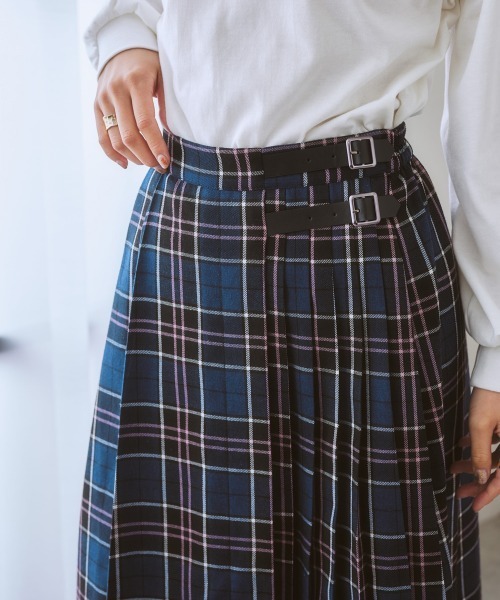 nissen(ニッセン)の「脇プリーツAラインロング丈スカート(スカート・レディース・ブラック/イエロー系/ブルー系・L/LL/M/S)」の16枚目の写真