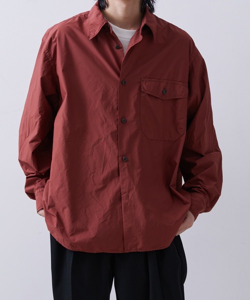 ADAM ET ROPE'(アダムエロペ)の「《High Press Dyeing》シャンブレー タフタ オーバーサイズ ワークシャツ / セットアップ対応(シャツ/ブラウス・メンズ・チャコールグレー/レッド系その他4/ブラック系その他・M/L)」の15枚目の写真
