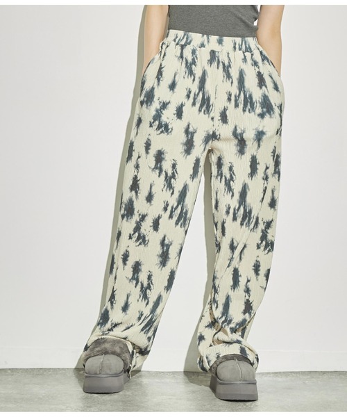 ANAP（アナップ）の「ニュアンス柄プリーツパンツ（その他パンツ・レディース・ベージュ/ブルー/ライトグレー・FREE）」の9枚目の写真