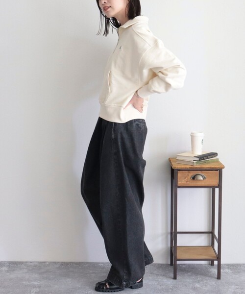 GEVACO（ゲバコ）の「【GEVACO/ゲバコ】コンパクトハーフジップ（スウェット・レディース・ライトグレー/カーキ/アイボリー・38）」の8枚目の写真