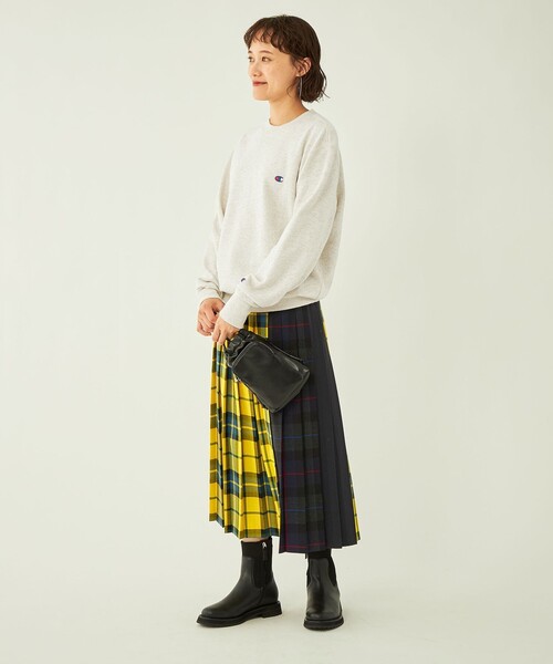 Champion(チャンピオン)の「【WEB限定】<Champion>CVC F T プルオーバー スウェット(スウェット・レディース・ブラック/ブラウン/グレー/ナチュラル・M)」の5枚目の写真