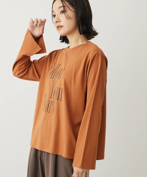 Petit fleur(プチフルール)の「・Petit Fleur ロゴptフレアスリーブロンT(Tシャツ/カットソー・レディース・ブラック/ブラウン/チャコールグレー/オフホワイト・FREE)」の1枚目の写真