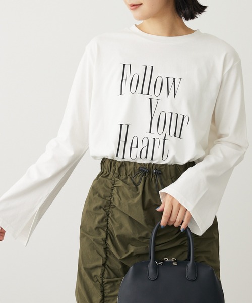 Petit fleur(プチフルール)の「・Petit Fleur ロゴptフレアスリーブロンT(Tシャツ/カットソー・レディース・ブラック/ブラウン/チャコールグレー/オフホワイト・FREE)」の2枚目の写真
