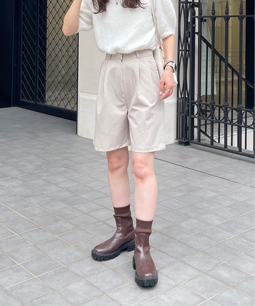 LE MORE（リモア）の「ハイウエストタックハーフパンツ（その他パンツ・レディース・ライトベージュ/グレー/ブラック・FREE）」の15枚目の写真