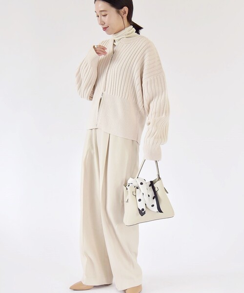 quaranciel(カランシエル)の「quaranciel: ウール サキソニー ビット パンツ(その他パンツ・レディース・ブラック/ベージュ・38/36/40)」の20枚目の写真