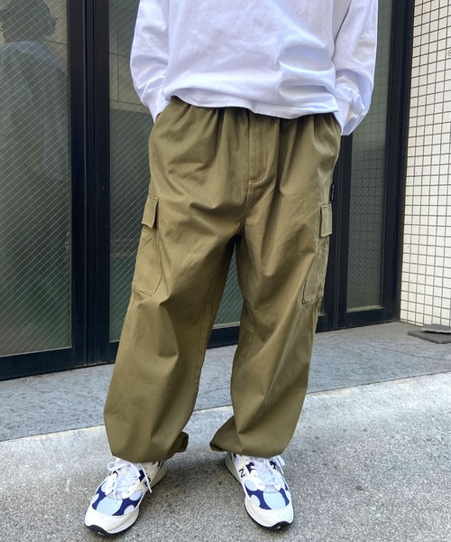 DC(ディーシー)の「DC/ディーシー カーゴパンツ デニム ワイドシルエット リラックスシルエット DPT241005(カーゴパンツ・メンズ・オリーブ/ライトブルー/スミクロ・L/M/XL)」の3枚目の写真