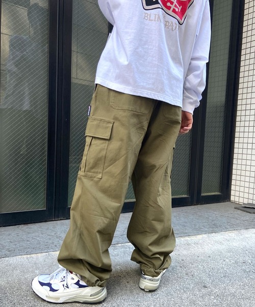 DC(ディーシー)の「DC/ディーシー カーゴパンツ デニム ワイドシルエット リラックスシルエット DPT241005(カーゴパンツ・メンズ・オリーブ/ライトブルー/スミクロ・L/M/XL)」の11枚目の写真