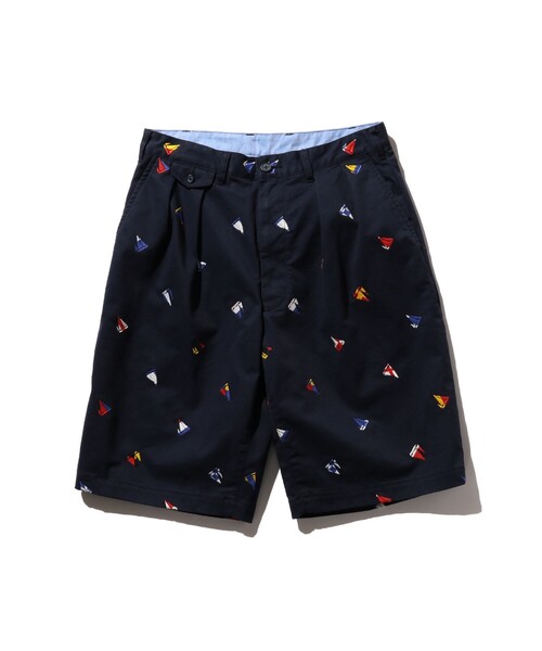 BEAMS PLUS / エンブロイダリー プリント 2プリーツ ショーツ