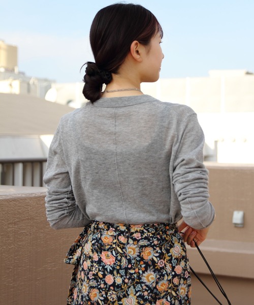 THE SHINZONE（ザ　シンゾーン）の「THE SHINZONE/シンゾーン　コットンカシミアシアーニット　COTTON CASHMERE SHEER KNIT　24SMSNI02（ニット/セーター・レディース・グレー/ネイビー・FREE）」の6枚目の写真